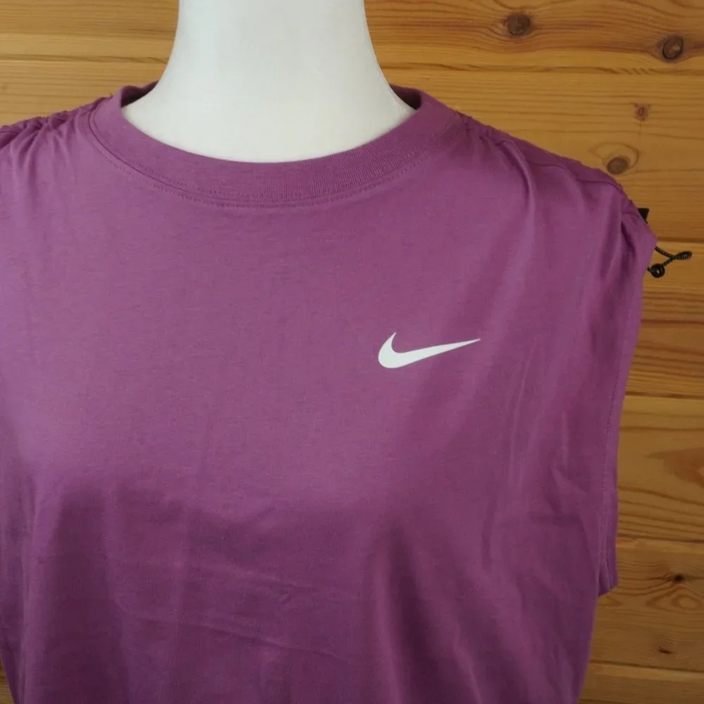 Nike NWT Purple Dri‎ Fit Loose Fit Sleeveless Top Size Large
